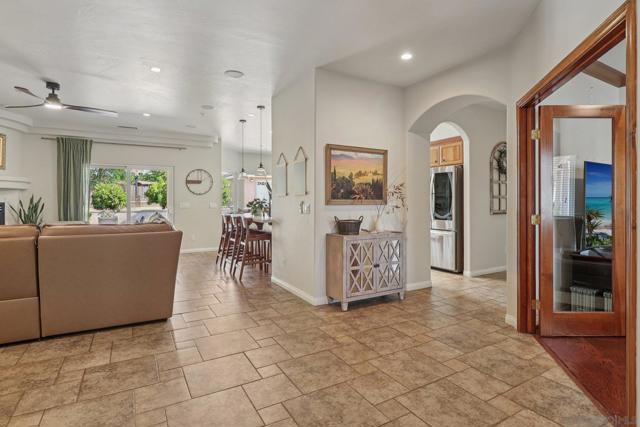 16112 Arena Drive, Ramona CA: https://media.crmls.org/mediaz/71c9753a-6e39-4061-8138-ec9632497b0b.jpg