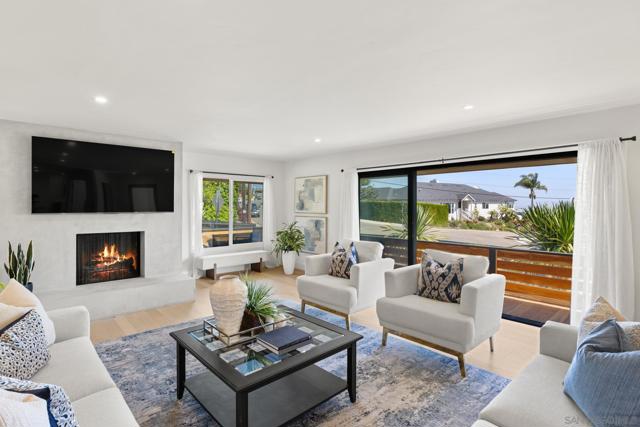 896 La Jolla Rancho Road, La Jolla CA: https://media.crmls.org/mediaz/71c9cca6-0d7b-4406-92d1-3b3c955f900c.jpg