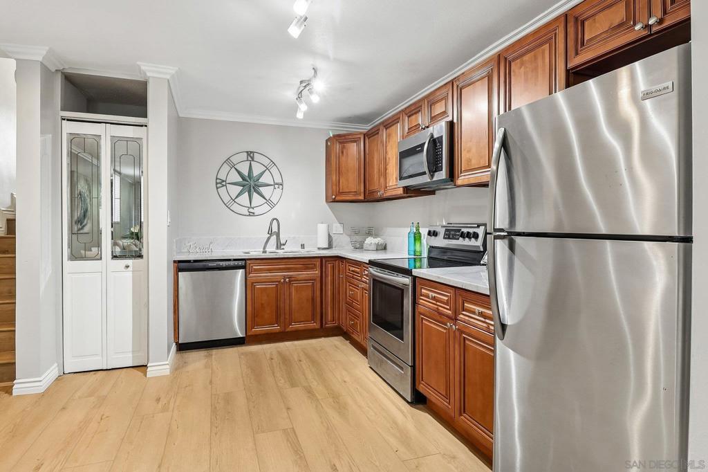 4545 Collwood - photo 11
