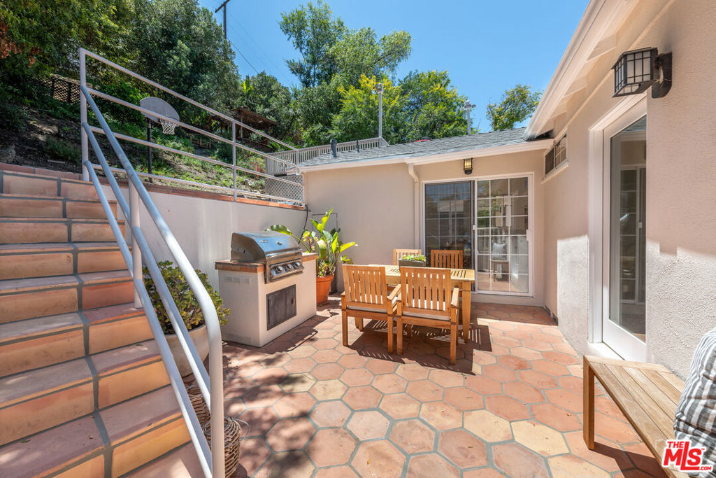 MLS #25543687 img 36