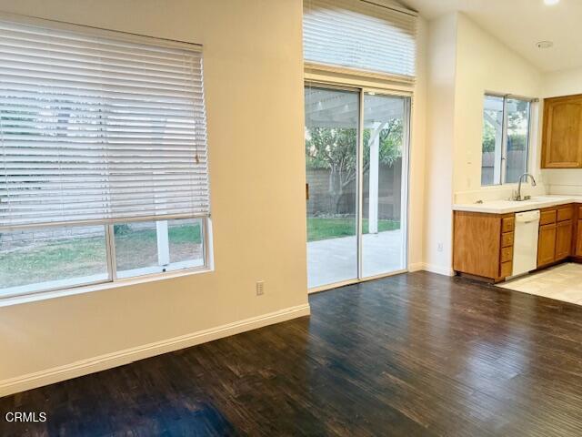 Detail Gallery Image 15 of 35 For 5338 Villa Mallorca Pl, Camarillo,  CA 93012 - 3 Beds | 2 Baths