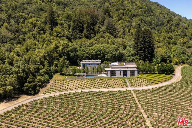 7596 Sonoma Mountain Road,  CA: https://media.crmls.org/mediaz/71cb78cc-7b5e-45e8-aad1-4b09f87cf5ca.jpg