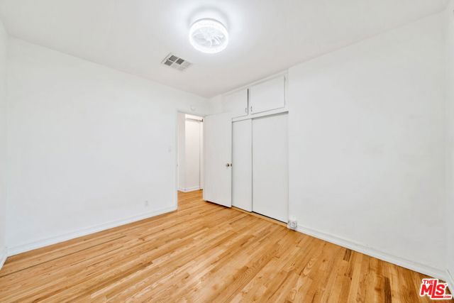 408 W Manchester Avenue, Playa del Rey CA: https://media.crmls.org/mediaz/71cbe02b-32ea-499c-b43e-b6f73a965cd2.jpg