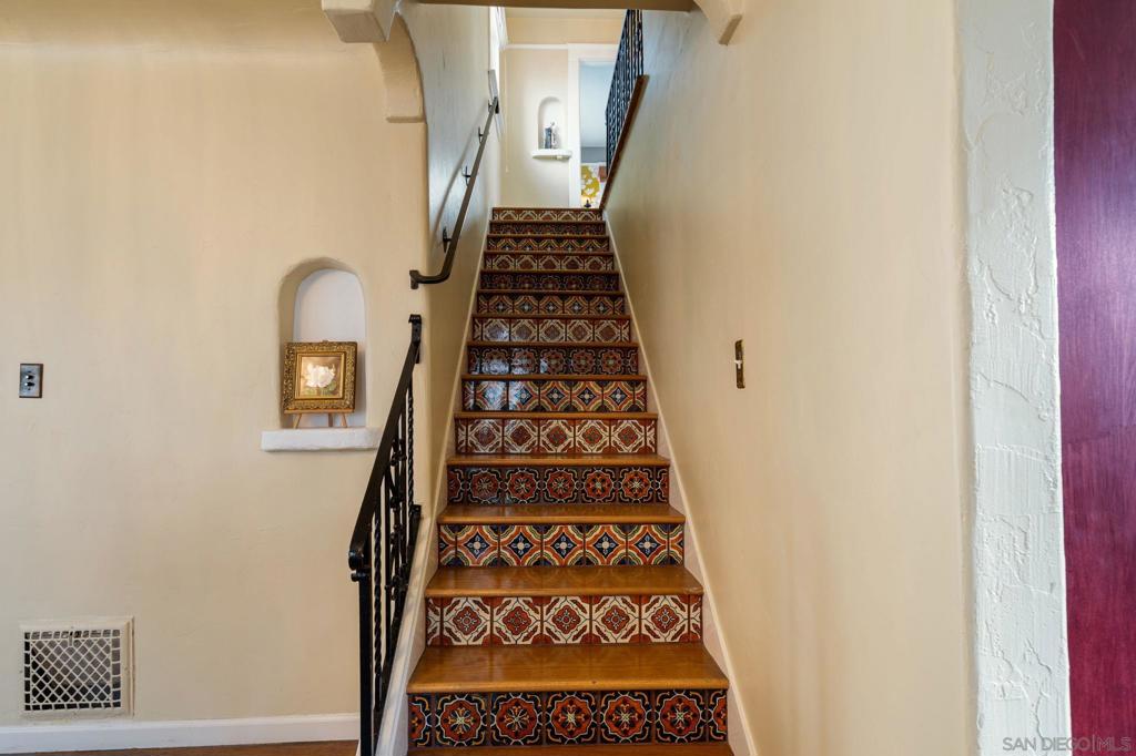 2743 33rd St - photo 13
