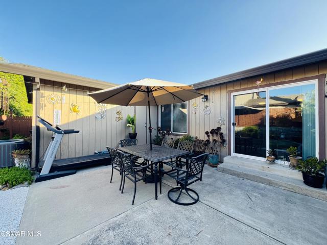 197 Creekside Circle, Sacramento CA: https://media.crmls.org/mediaz/71ce2fa6-1b17-4e36-b9f1-95de9624158a.jpg