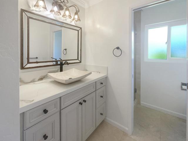 13080 Camino Del Valle, Poway CA: https://media.crmls.org/mediaz/71cfdbe4-8715-45b5-ac87-8ebc9ab5b47e.jpg
