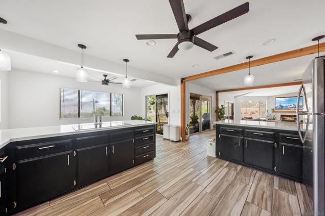 9231 Gawn Trl, Moreno Valley CA: https://media.crmls.org/mediaz/71d197b1-4bc3-493c-980b-c0e18fb507c3.jpg
