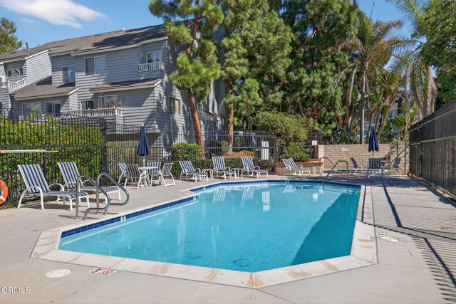 4993 Telephone Road, Ventura CA: https://media.crmls.org/mediaz/71d1c5bf-0c30-485f-a3ba-254b3e1585cb.jpg