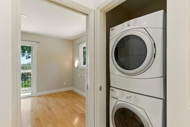 132 Pax Place Court, Aptos CA: https://media.crmls.org/mediaz/71d1d7c7-8d39-4158-b543-83be4d4c73a8.jpg