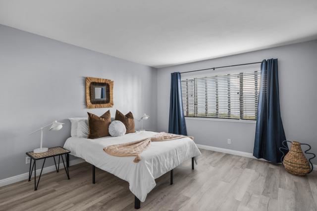 17031 Bernardo Center Dr, San Diego CA: https://media.crmls.org/mediaz/71d25c55-40b0-40c2-adef-5b66b9995f03.jpg