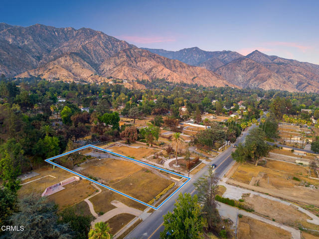 1145 E Altadena Drive, Altadena CA: https://media.crmls.org/mediaz/71d2ba66-5b61-44fc-b033-4b4bc7ddaf2f.jpg