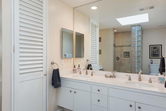 Image 24 of 39 For 279 San Remo Street