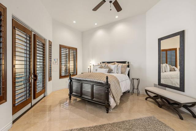 334 Crest Lake Drive, Palm Desert, CA 92211