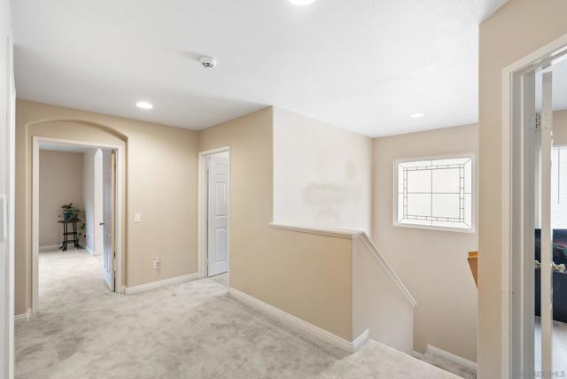 5562 Vista San Simeon, San Diego CA: https://media.crmls.org/mediaz/71d57710-73c4-409d-bf58-eb716b3fd133.jpg