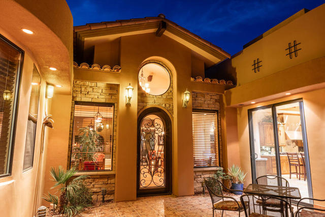 77170 Casa Del Sol, La Quinta CA: https://media.crmls.org/mediaz/71d5b912-7616-4099-9eb1-b6d20f352020.jpg