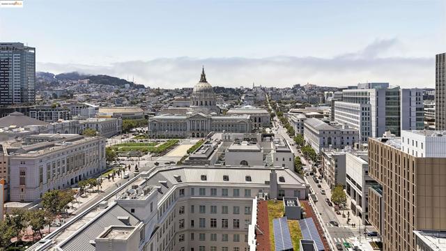 83 McAllister St, San Francisco CA: https://media.crmls.org/mediaz/71d67b0d-d228-489d-a6e7-40b8ea4d68c2.jpg