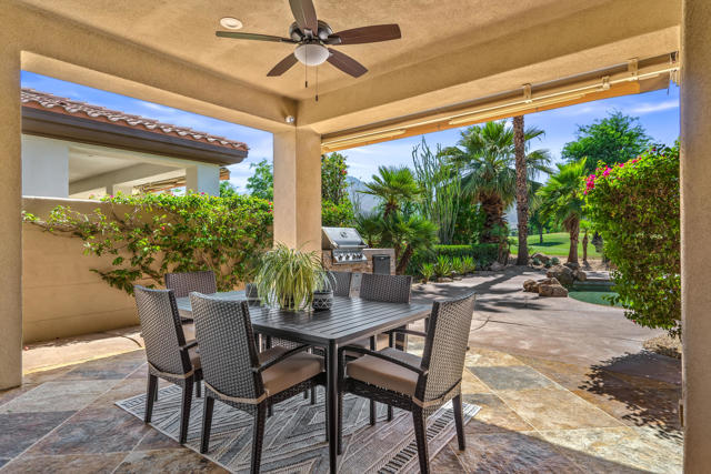 56925 Mountain, La Quinta CA: https://media.crmls.org/mediaz/71d6a417-a760-4132-9053-72cae109b9ac.jpg