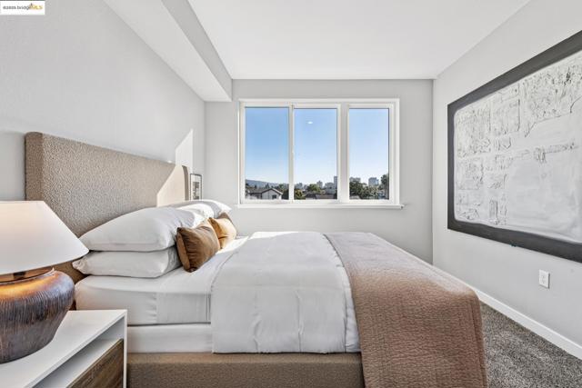 2400 Adeline ST, Oakland CA: https://media.crmls.org/mediaz/71d7d06a-bed9-4910-a000-c87718c11d10.jpg