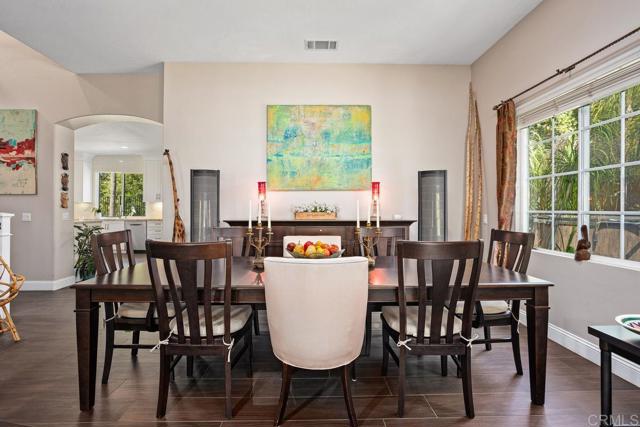 1467 Belmont Park Road, Oceanside CA: https://media.crmls.org/mediaz/71d81266-1f12-44f4-b1b4-6e03ab31b71b.jpg