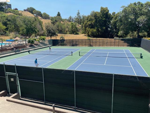 Image 38 of 42 For 1 Clipper Hill