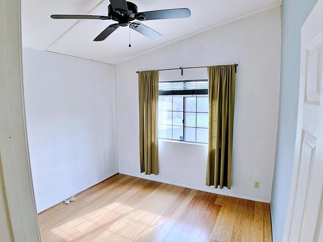 49035 Serenata Court, La Quinta CA: https://media.crmls.org/mediaz/71da82f9-f107-4f43-80fb-7ac350d7152b.jpg