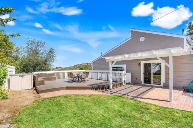 14027 Jamul Dr, Jamul CA: https://media.crmls.org/mediaz/71dbf72d-01e3-4f14-9a23-a59efd69130d.jpg