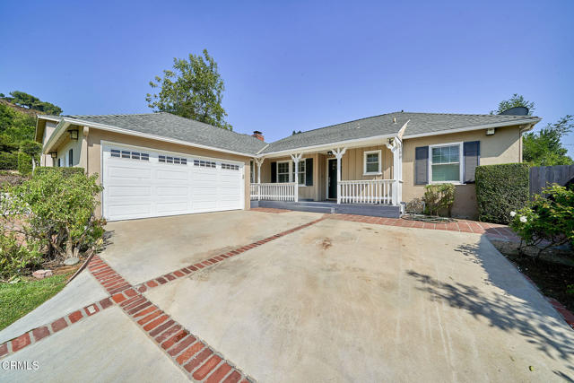4916 Rupert Lane, La Canada Flintridge CA: https://media.crmls.org/mediaz/71dcf2a1-61f1-4969-aba4-ee1bb1a26d31.jpg