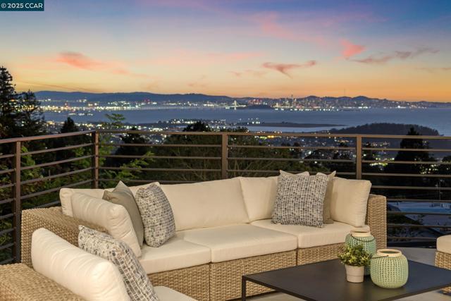158 Lawson Road, Kensington CA: https://media.crmls.org/mediaz/71dded91-5aaa-4c2b-88ea-b900e56b29ac.jpg