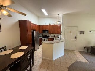 Image 2 of 12 For 78650 Avenue 42  1004