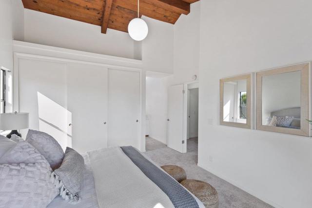 1742 Seascape Boulevard, Aptos CA: https://media.crmls.org/mediaz/71e00fa0-47d9-40e0-8eb1-3b9649cc453d.jpg