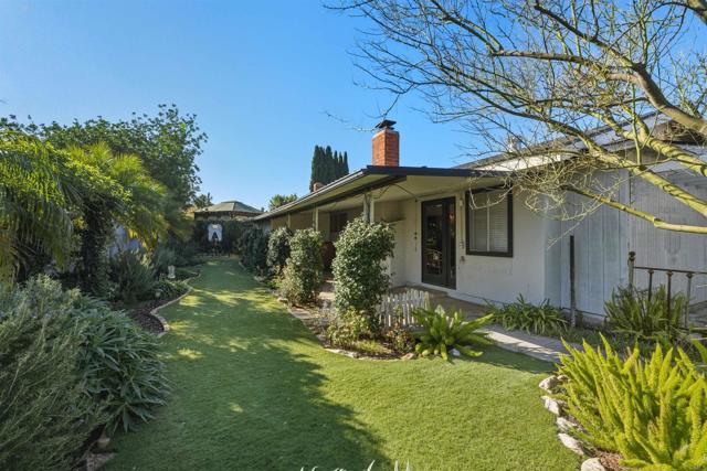 Detail Gallery Image 51 of 58 For 1637 Oak Hill, Escondido,  CA 92027 - 3 Beds | 2 Baths