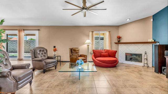78901 Runaway Bay Drive, Bermuda Dunes CA: https://media.crmls.org/mediaz/71e22edf-5adf-41ba-bee6-cbd5ec3268e7.jpg