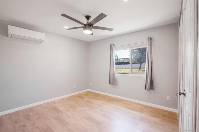 1996 Rohn Rd, Escondido CA: https://media.crmls.org/mediaz/71e3a75c-2c5e-494d-8bf6-ab9d10a27513.jpg