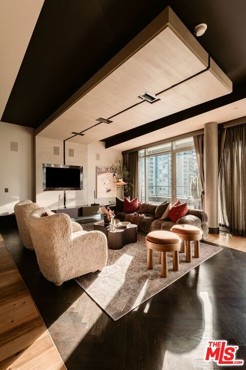 3 Bed Home for Sale in Los Angeles, California
