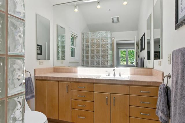 890 Pinetree Lane, Aptos CA: https://media.crmls.org/mediaz/71e64f1a-bd7f-466f-a0d4-caa78713a6da.jpg