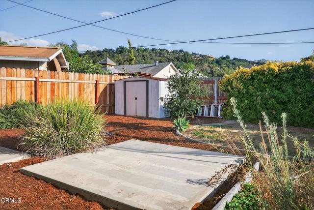 86 Willey Street, Ojai CA: https://media.crmls.org/mediaz/71e77833-733e-4943-9579-d74d9cd60895.jpg