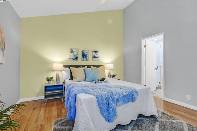 480 N Winchester Blvd, Santa Clara CA: https://media.crmls.org/mediaz/71e84954-58d1-4382-8aaf-1ffd74560b18.jpg