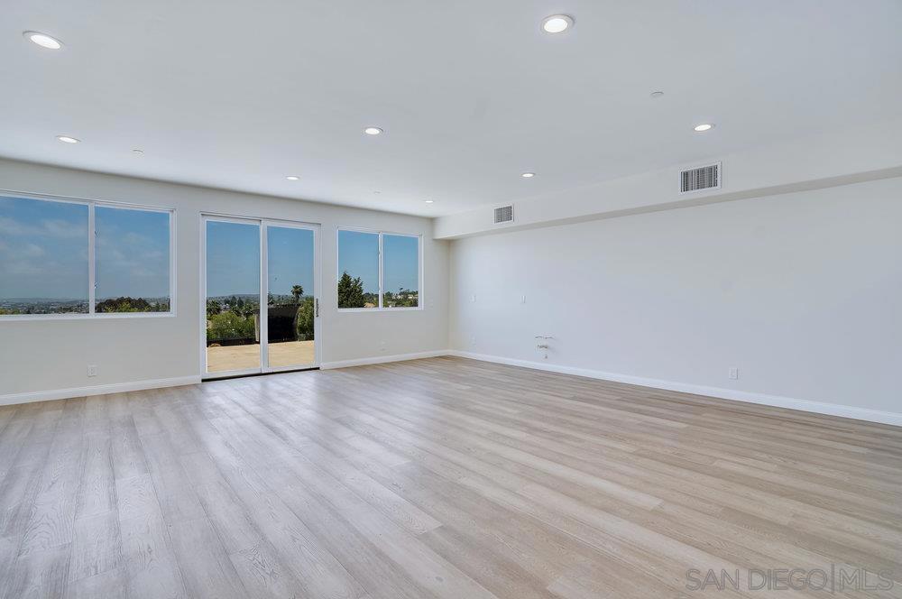 MLS #240026845SD image #40