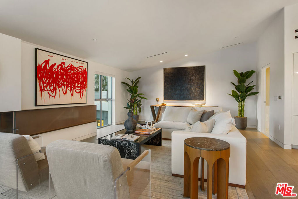 MLS #26861015 image #47