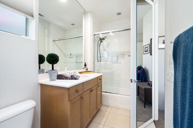 56-web-or-mls-DT_Reina_OPMG_0923_056