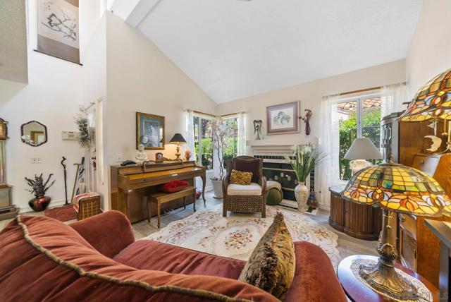 2100 Northshore Drive, Chula Vista CA: https://media.crmls.org/mediaz/71ef3b79-c08c-43f0-8dfc-5cc4fe283c7f.jpg