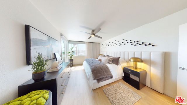 13900 Panay Way, Marina del Rey CA: https://media.crmls.org/mediaz/71ef4dd1-64cc-42fb-972a-ebf0dcc4f99f.jpg
