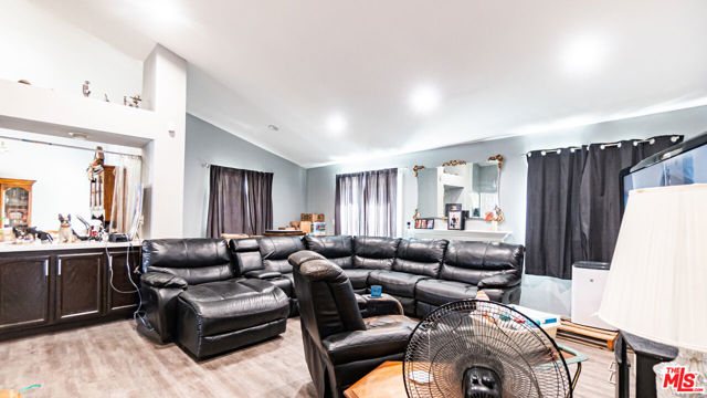 650 Bluebell Place photo 5
