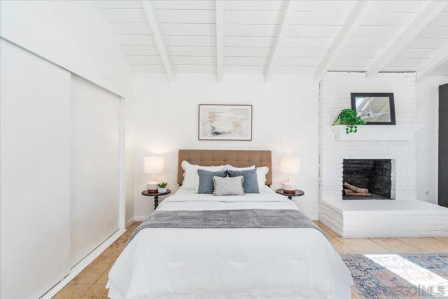 2602 N Louise, Santa Ana CA: https://media.crmls.org/mediaz/71f0a673-473d-452b-b332-7f39cc1860e4.jpg