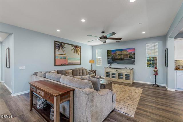 Detail Gallery Image 9 of 76 For 2687 Cedar St, Ventura,  CA 93001 - 4 Beds | 3 Baths