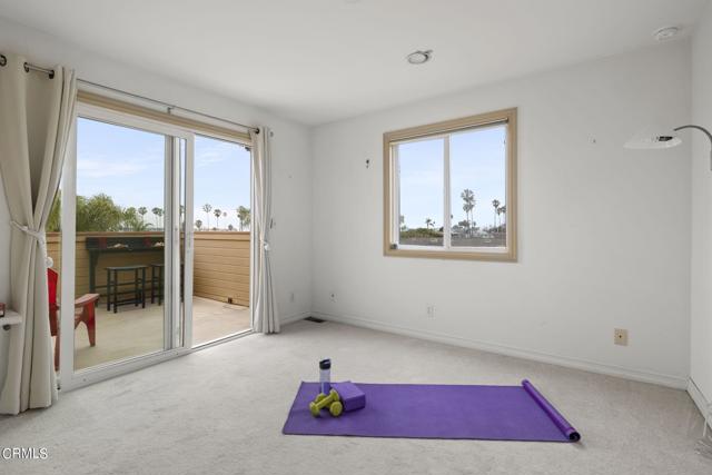 Detail Gallery Image 36 of 56 For 2351 Pierpont Bld, Ventura,  CA 93001 - 3 Beds | 2/1 Baths