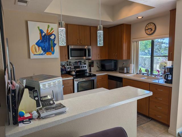 28548 Taos Court, Cathedral City CA: https://media.crmls.org/mediaz/71f2ed64-d43d-467b-bad8-094fd79626ec.jpg