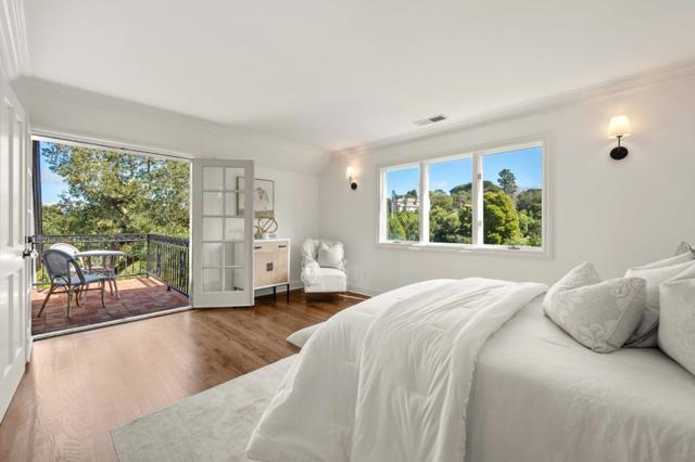760 Chateau Drive, Hillsborough CA: https://media.crmls.org/mediaz/71f2f9c7-7ad7-48b9-923a-e64f66d61c4d.jpg