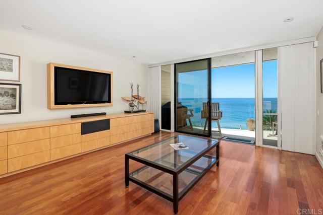Detail Gallery Image 10 of 42 For 369 W I St, Encinitas,  CA 92024 - 2 Beds | 2/1 Baths