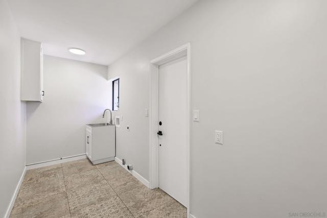 974 Via Hillview, Fallbrook CA: https://media.crmls.org/mediaz/71f59f17-96ca-4798-9e2f-7909d29f6387.jpg